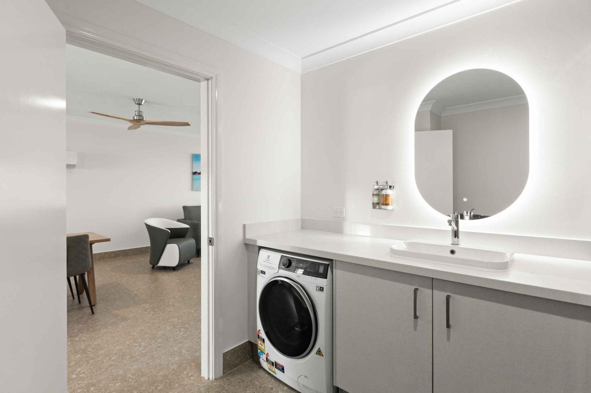 Moonlight Bay Suites Broome Ngoại thất bức ảnh