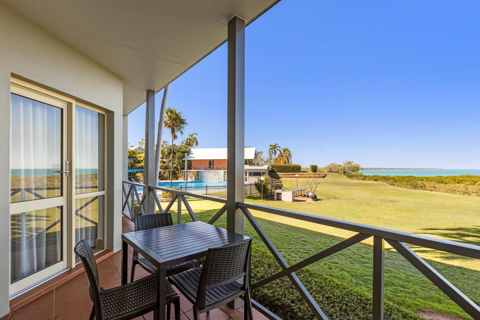 Moonlight Bay Suites Broome Ngoại thất bức ảnh