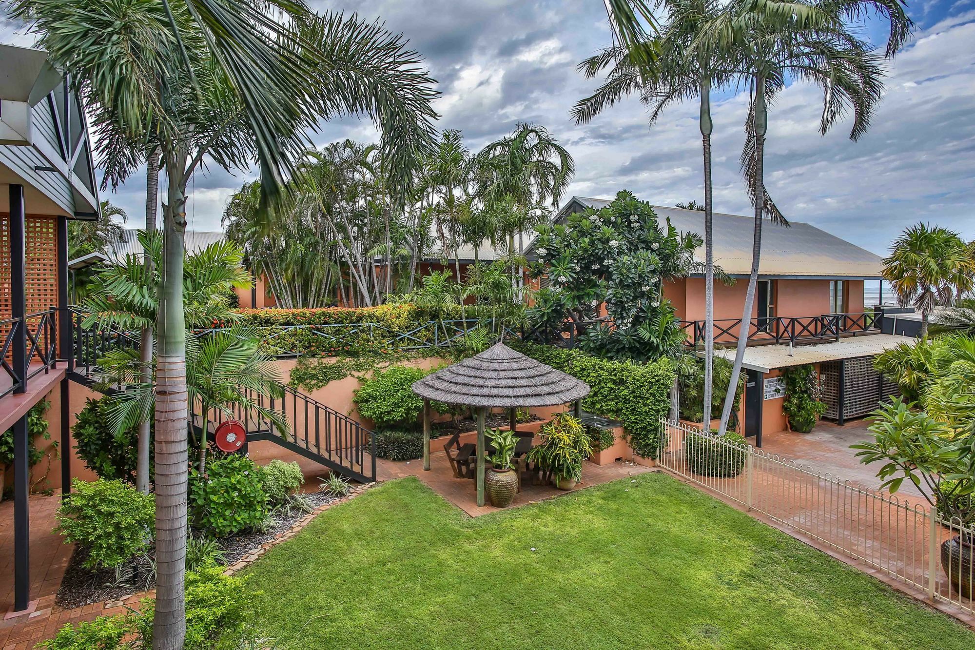 Moonlight Bay Suites Broome Ngoại thất bức ảnh